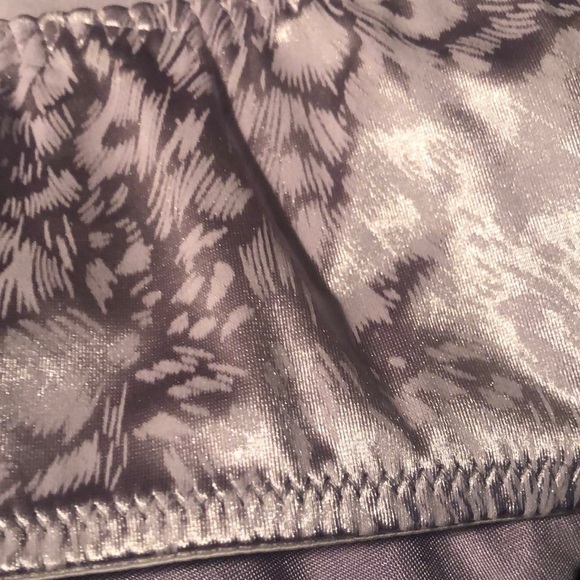 Breezies Microfill Full Coverage Underwire Bra Satin Trim 46B Purple A225683 - Picture 3 of 5